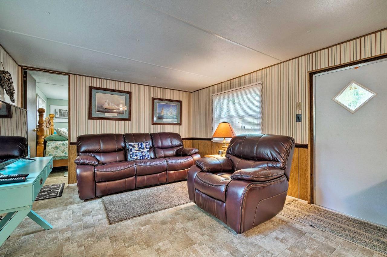 Cabin With Fire Pit, Walk To Steinhatchee River! Eksteriør bilde